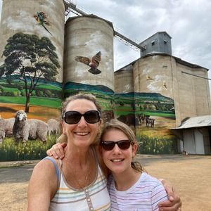 Meet your Posher, Rachel